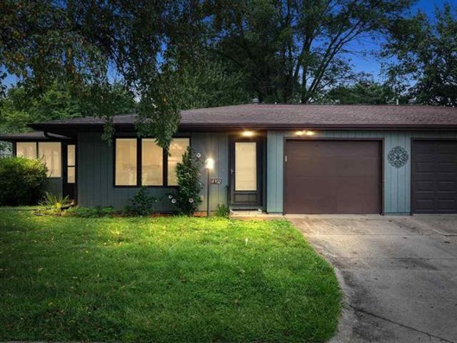 Condo for sale in Iowa City, Iowa