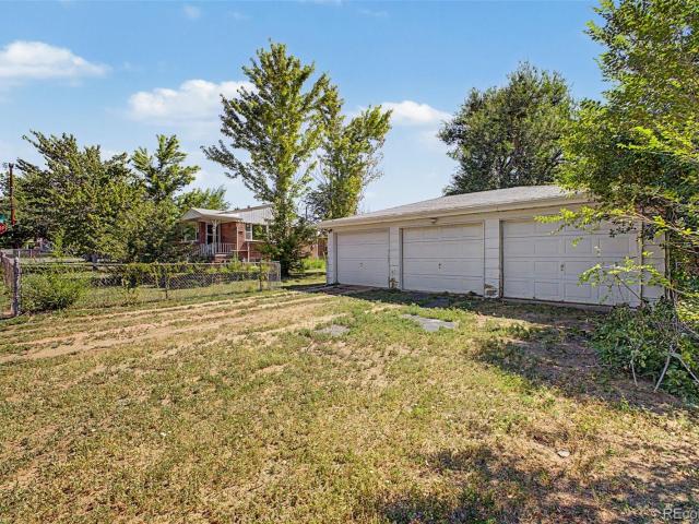 House for sale in Arapahoe, Colorado