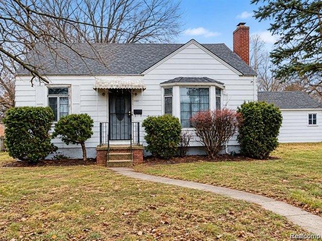 House for sale in Flint, Genesee County