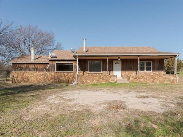 House for sale in Harrah, Oklahoma