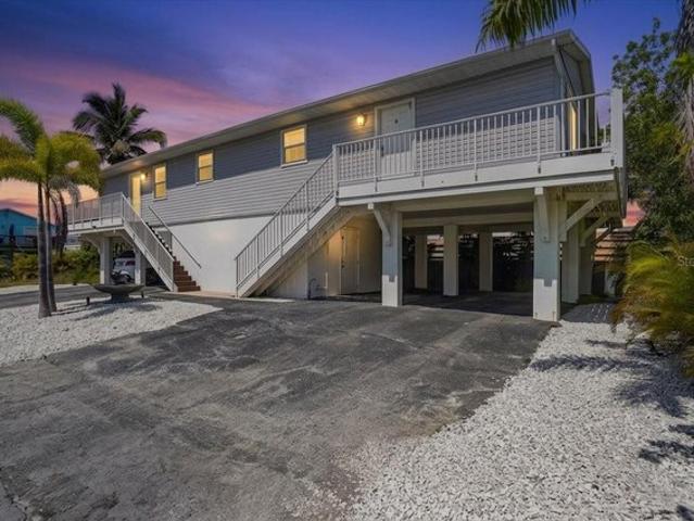 House for sale in Holmes Beach, Florida