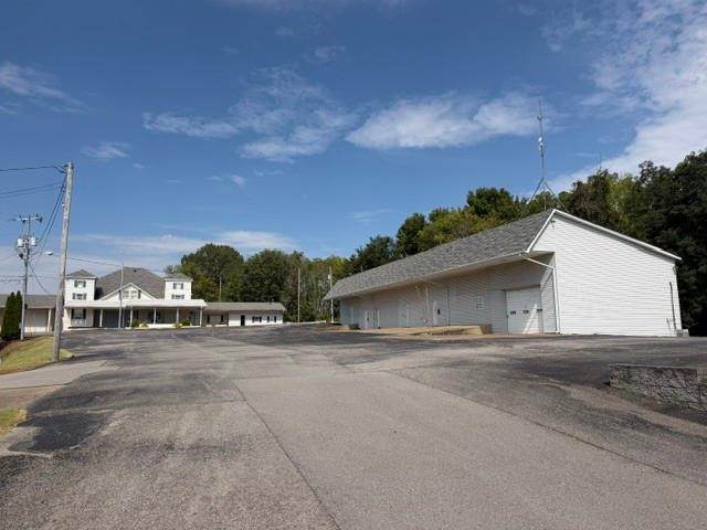 Commercial for sale in Tennessee