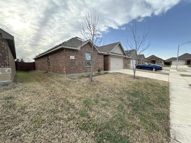 House for sale in Ellis, Texas