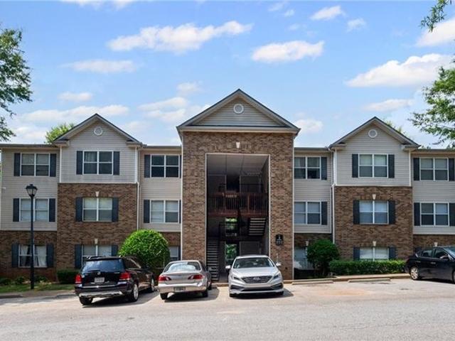 Condo for sale in Lithonia, Georgia
