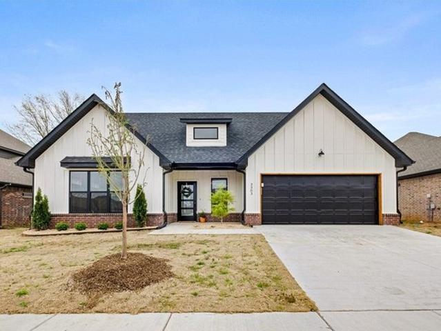 House for sale in Ark