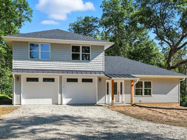 House for sale in Geneseo, Illinois