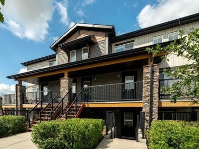 Townhouse for sale in Airdrie, Alberta
