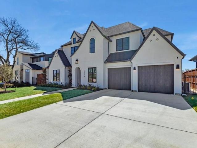 House for sale in Grapevine, Texas
