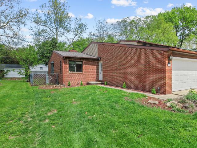 Condo for sale in Champaign, Illinois