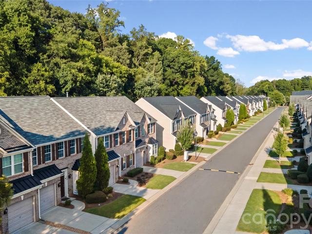 Townhouse for sale in Starmount, Charlotte