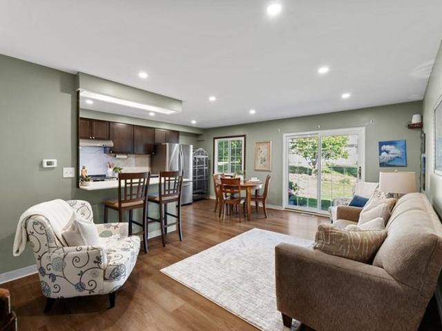 Townhouse for sale in Eagan, Dakota County