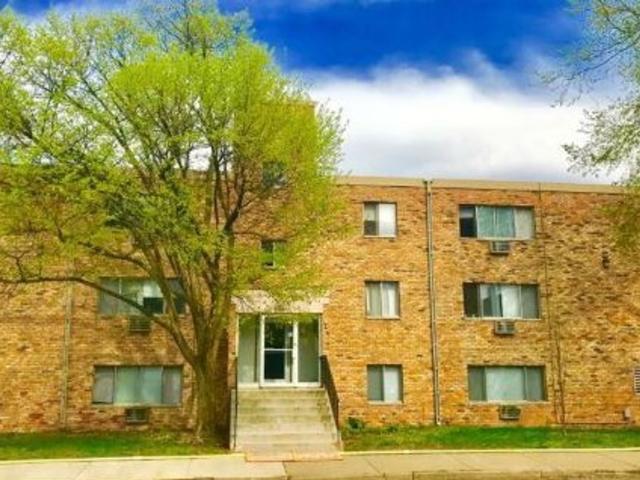 Apartment for rent in Hennepin, Minnesota