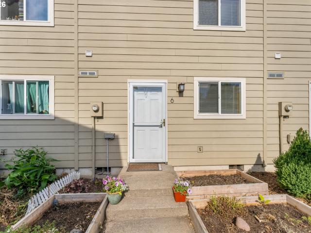Townhouse for sale in Oregonia