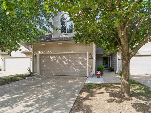 Townhouse for sale in West Des Moines, Iowa