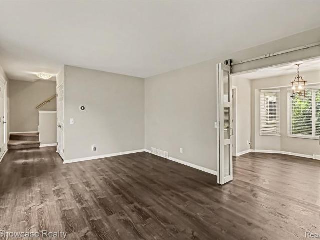 House for sale in Highland Charter Township, Oakland County