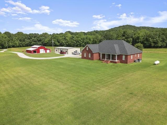 House for sale in Cherokee, Alabama