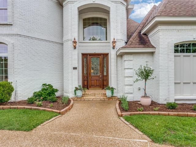 House for sale in Colleyville