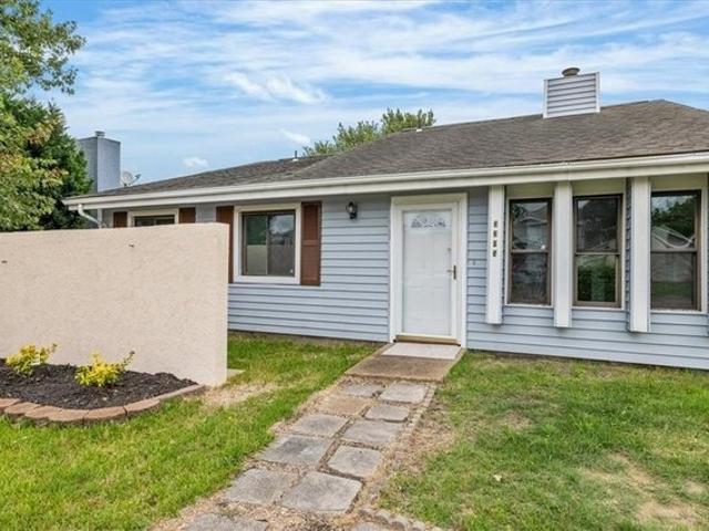 Townhouse for sale in Virginia