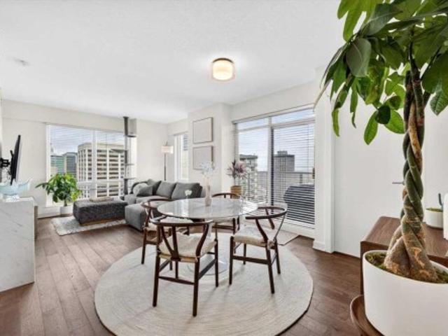 Condo for sale in Downtown Commercial Core, Calgary