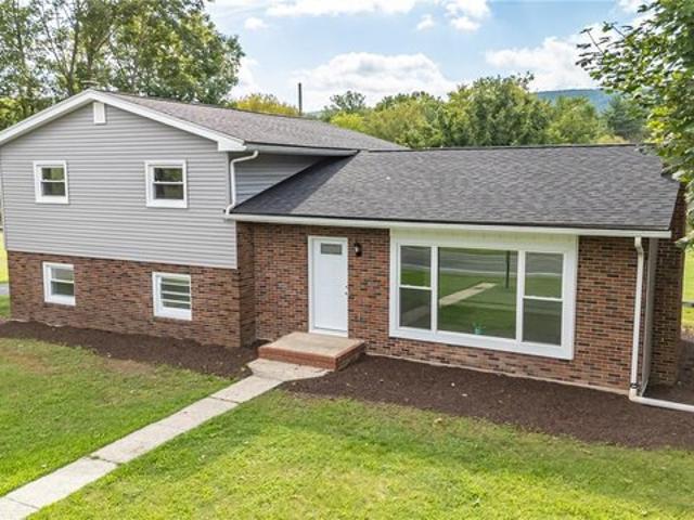 House for sale in Snyders, West Penn Township