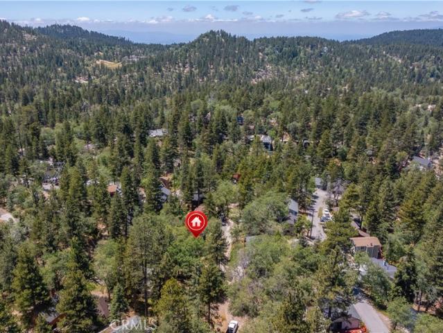 House for sale in Green Valley Lake, California