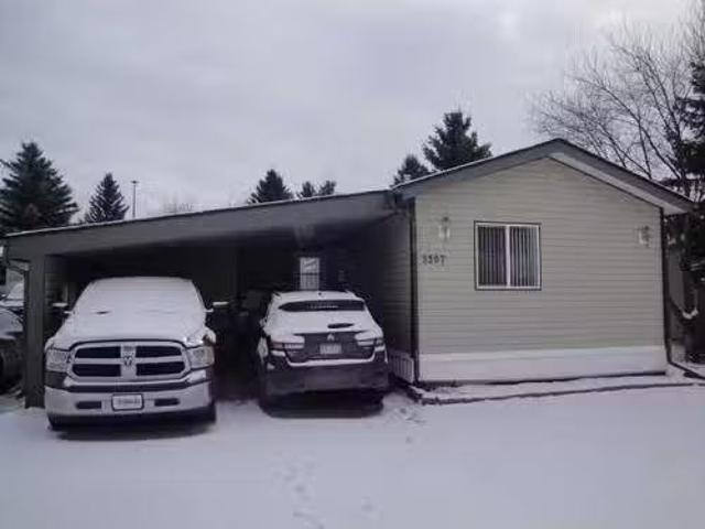 House for sale in Parkbridge Estates, Lethbridge