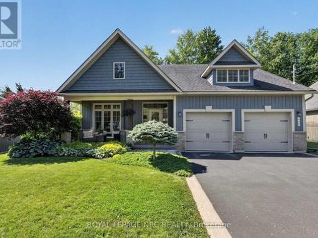 House for sale in Niagara, Ontario