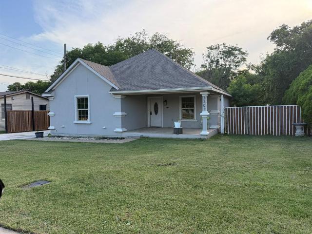 Property for sale in Lake Worth, Texas