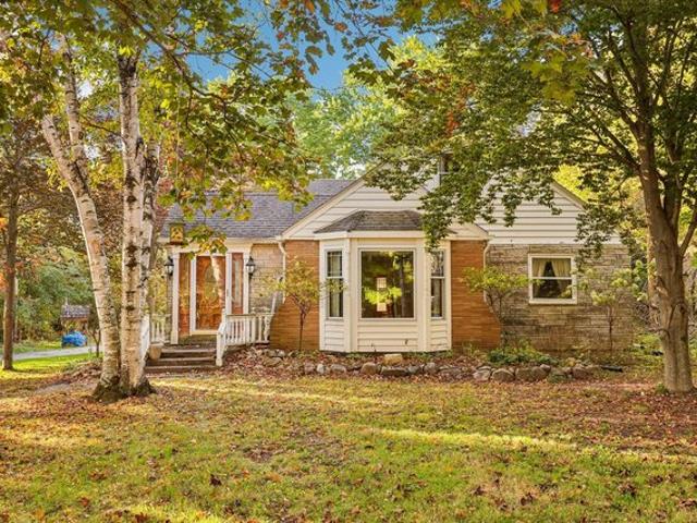 House for sale in Mequon, Ozaukee County
