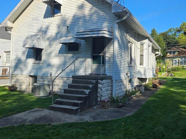 House for sale in Evansville, Indiana