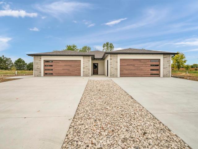 House for sale in Spirit Lake, Dickinson County