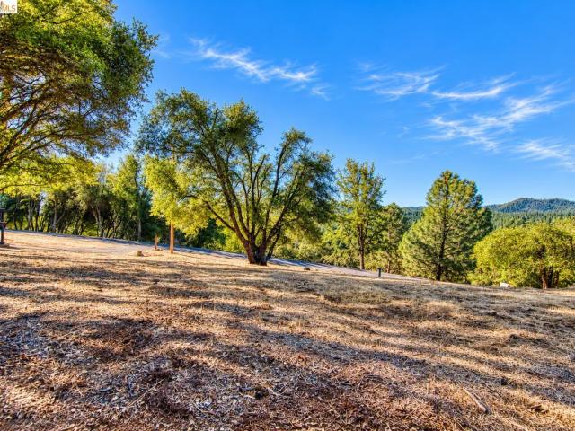 Land for sale in Groveland, Tuolumne County