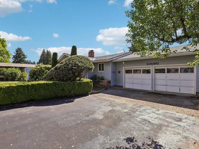 House for sale in Oregonia