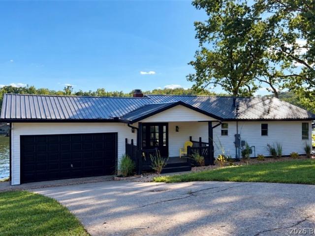 House for sale in Gravois Mills, Missouri
