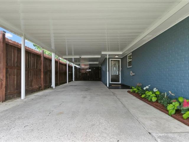 House for sale in Violet House for sale in Violet