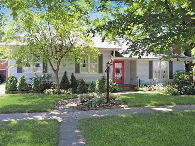 House for sale in Mattoon, Illinois
