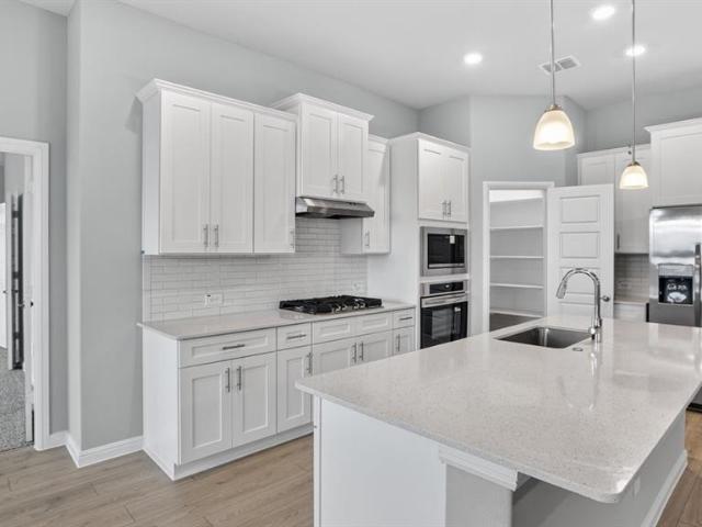 House for sale in Ellis, Texas