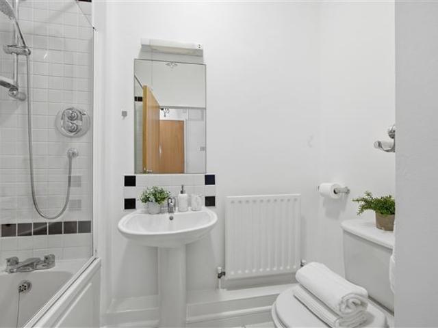 Apartment for sale in Bluebell, North Tipperary
