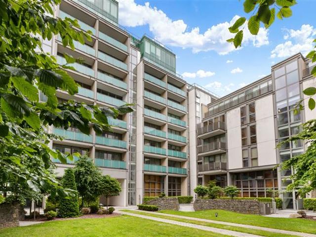 Apartment for sale in Bluebell, North Tipperary