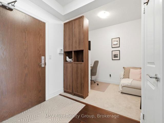 Condo for sale in Wellington Lanes, Aurora