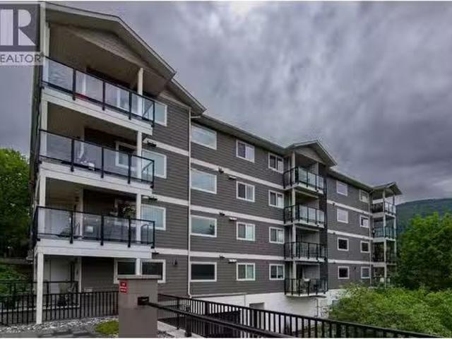 Condo for sale in Salmon Arm, British Columbia