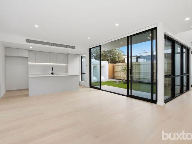 Townhouse for rent in Camerons Creek, Victoria