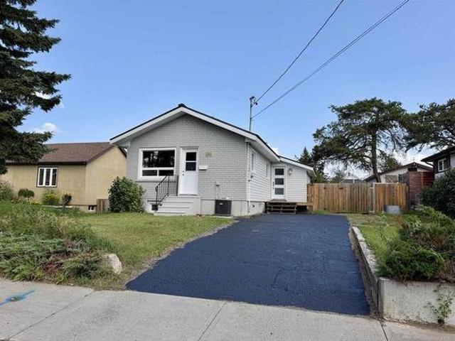 House for sale in Thunder Bay, Ontario