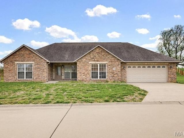 House for sale in Jackson, Missouri