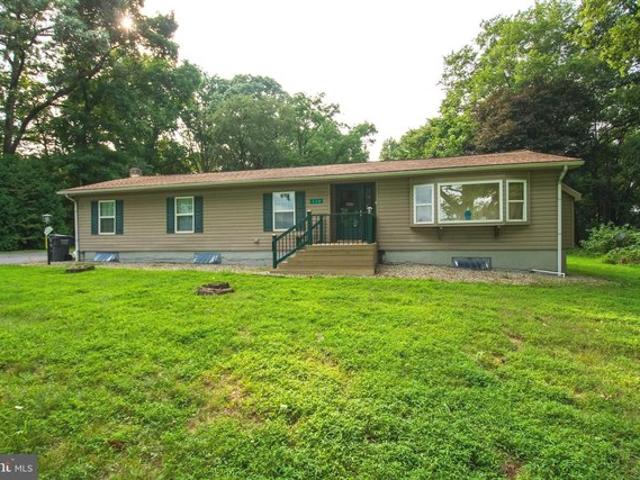 House for sale in Chester, Pennsylvania