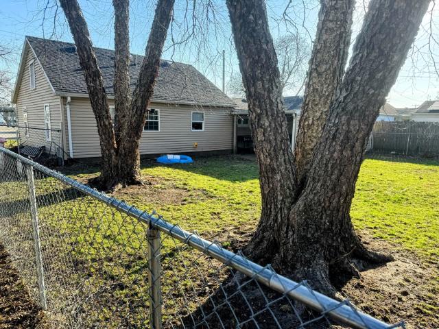 House for sale in Douglas, Illinois