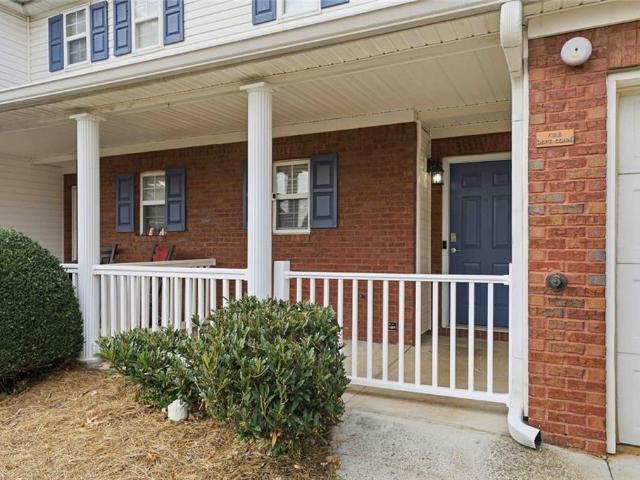 Townhouse for sale in Canton, Georgia