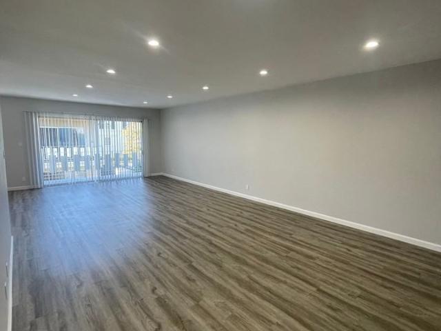 Apartment for rent in Beverly Hills, California