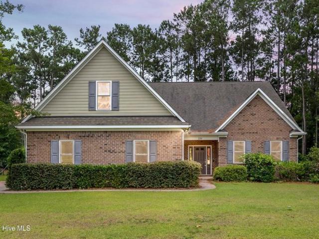 House for sale in Hampstead, North Carolina