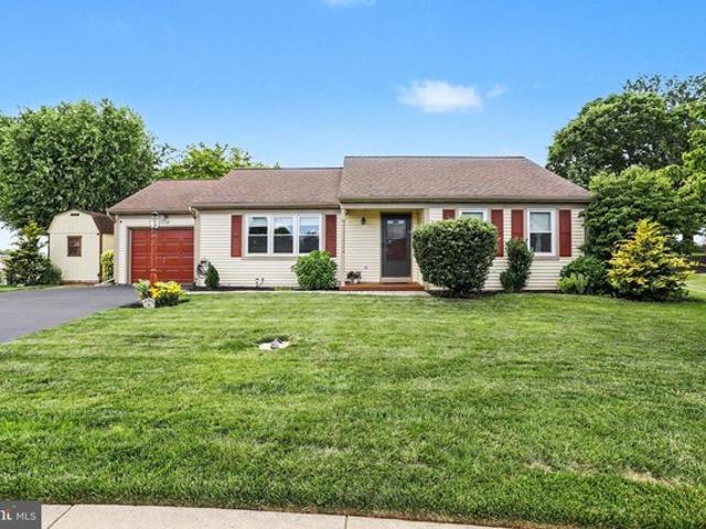 House for sale in New Holland, Pennsylvania